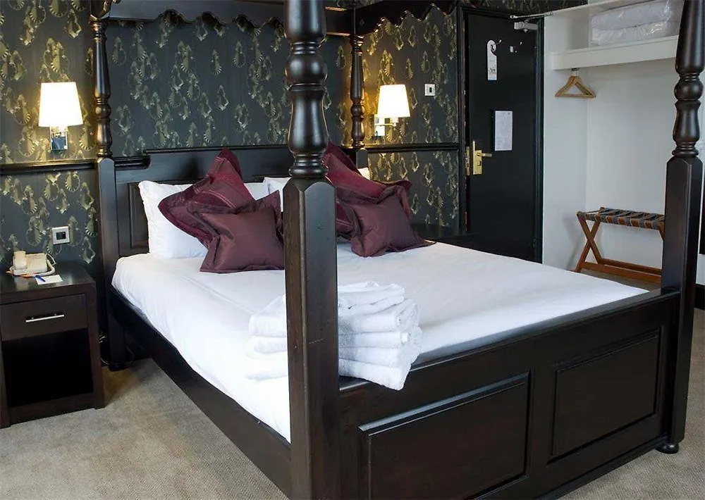 The Brighton Hotel