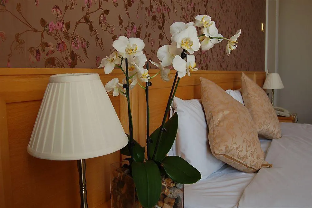 The Brighton Hotel